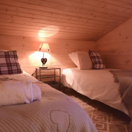 Charming Family Chalet For 8 People, With Private Hot Tub Les Clefs Экстерьер фото
