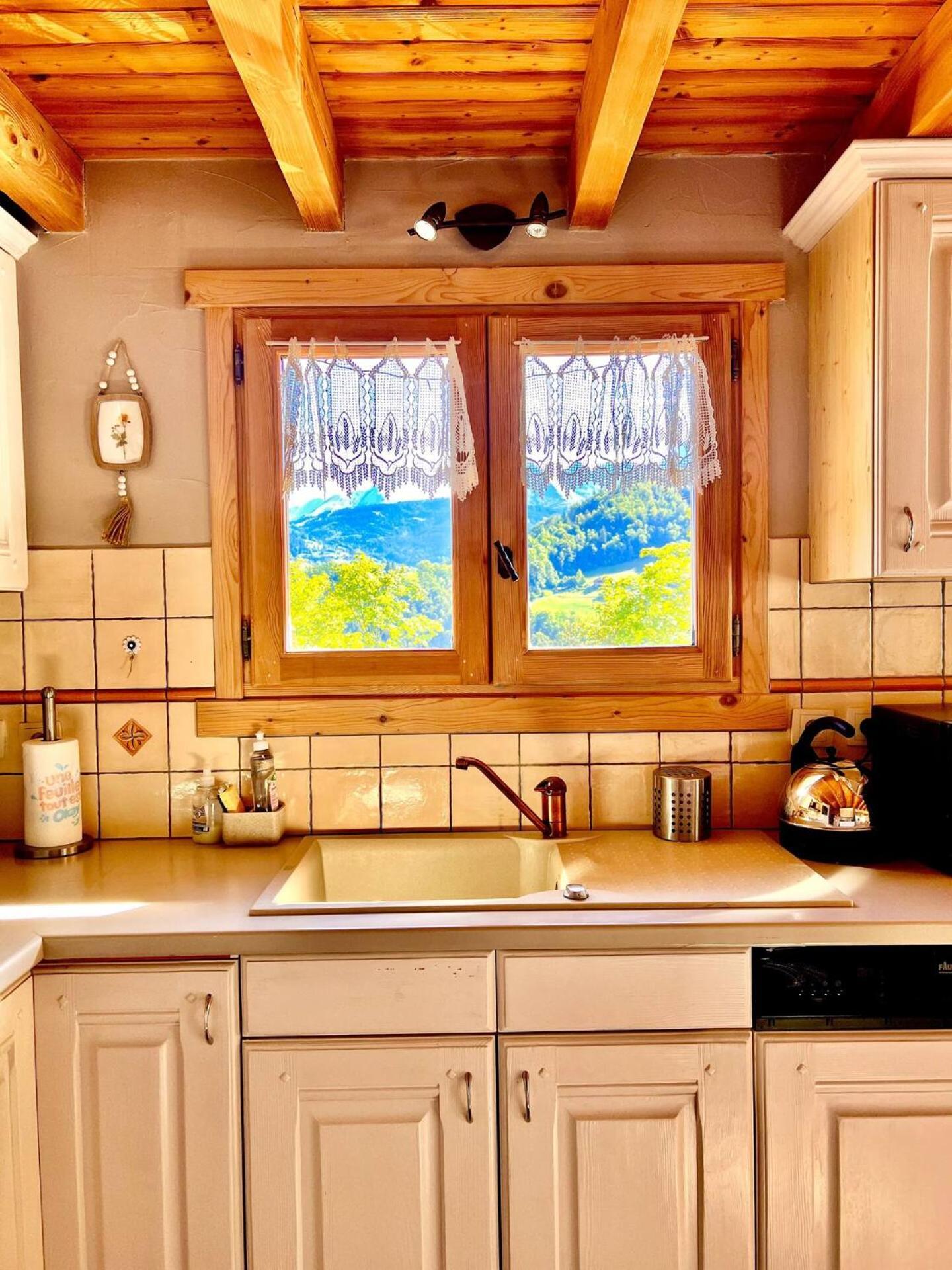 Charming Family Chalet For 8 People, With Private Hot Tub Les Clefs Экстерьер фото